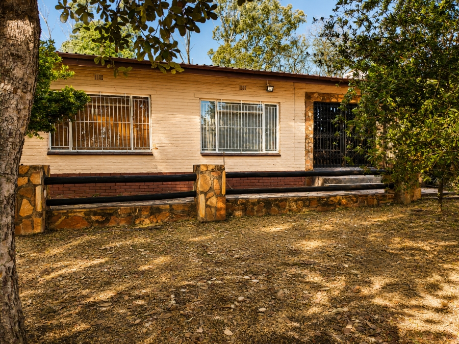 4 Bedroom Property for Sale in Grootfontein North West